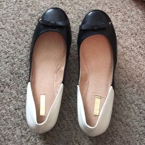 Black and white flats